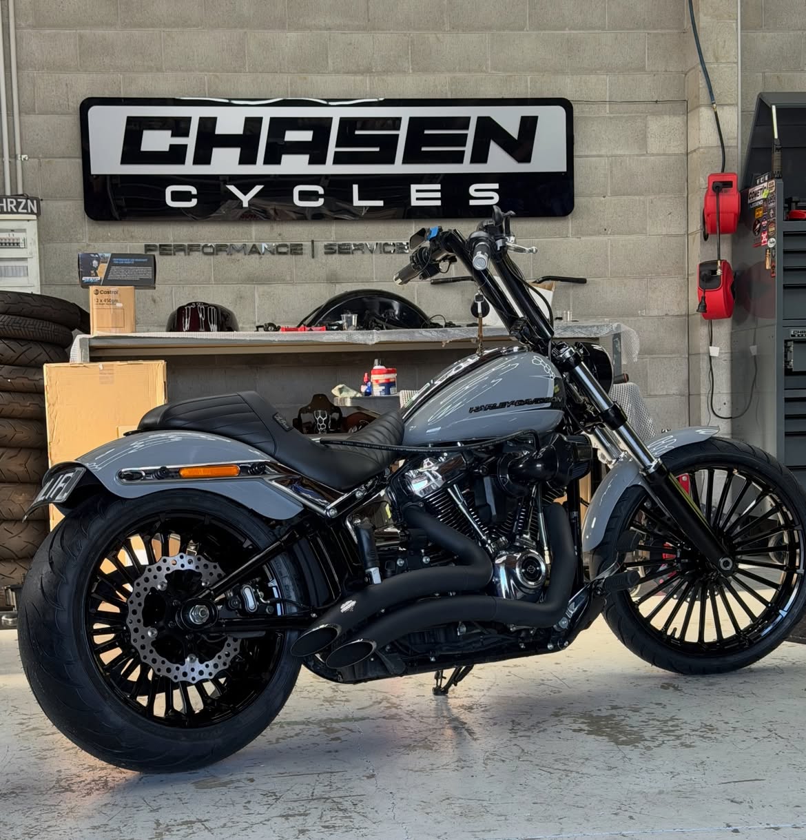 2025 Harley Davidson FXBRS Breakout — CHASEN Cycles build